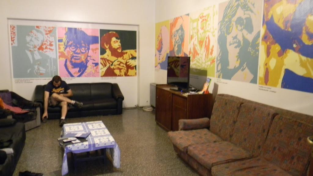 Punto Urbano Hostel Mendoza Dış mekan fotoğraf