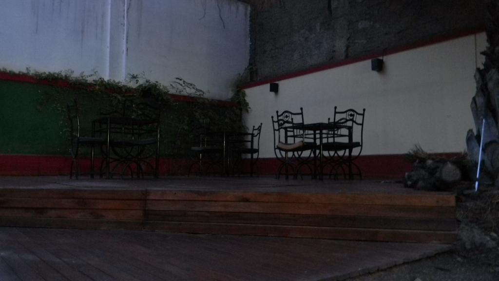 Punto Urbano Hostel Mendoza Dış mekan fotoğraf