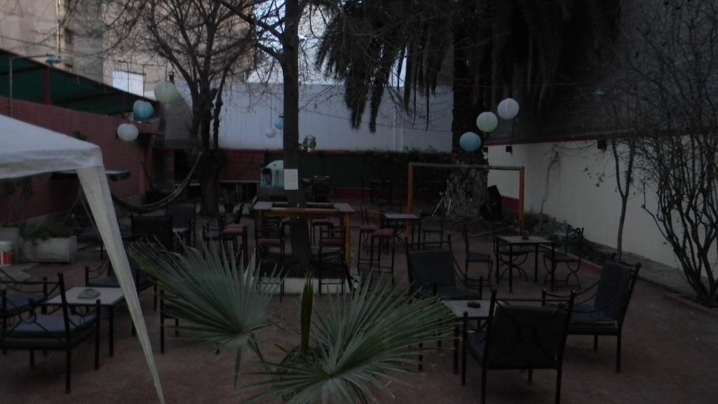 Punto Urbano Hostel Mendoza Dış mekan fotoğraf