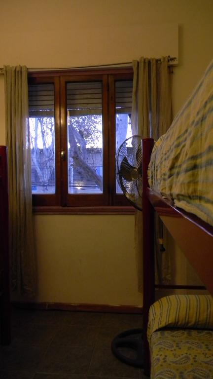 Punto Urbano Hostel Mendoza Dış mekan fotoğraf