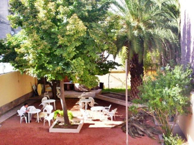 Punto Urbano Hostel Mendoza Dış mekan fotoğraf